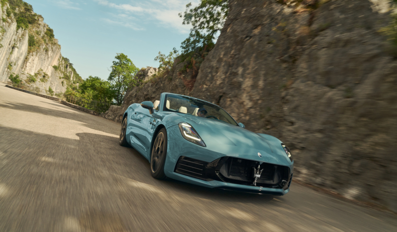 
								Maserati GranCabrio Folgore full									