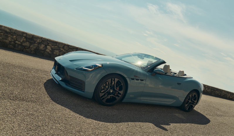 
								Maserati GranCabrio Folgore full									