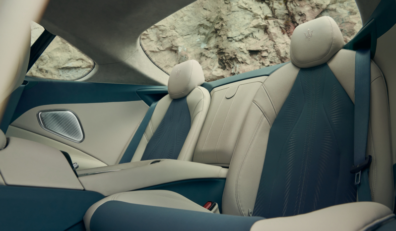 
								Maserati GranTurismo Folgore full									