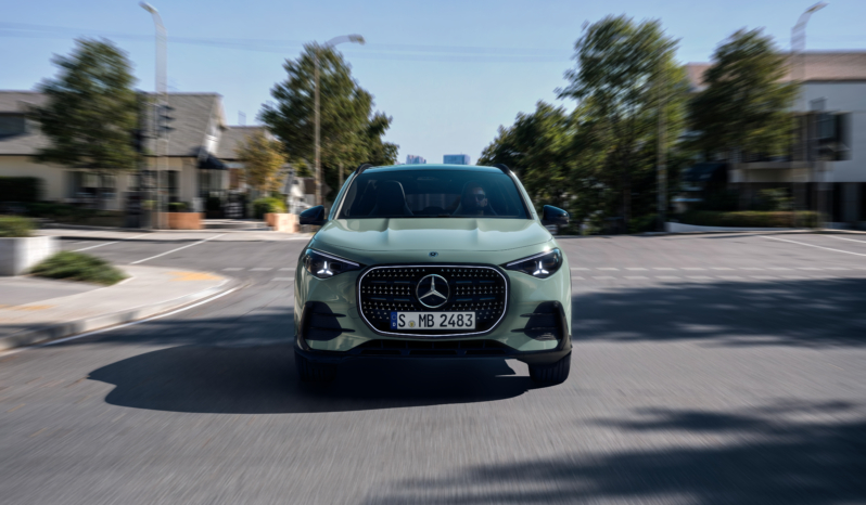 
								Mercedes-Benz GLA 350 4MATIC électrique full									