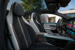 
										Mercedes-Benz GLA 350 4MATIC électrique full									