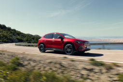 
										Mercedes-Benz GLA 250+ électrique full									