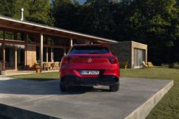 
										Mercedes-Benz GLA 200 électrique full									