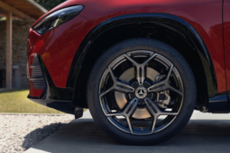 
										Mercedes-Benz GLA 200 électrique full									