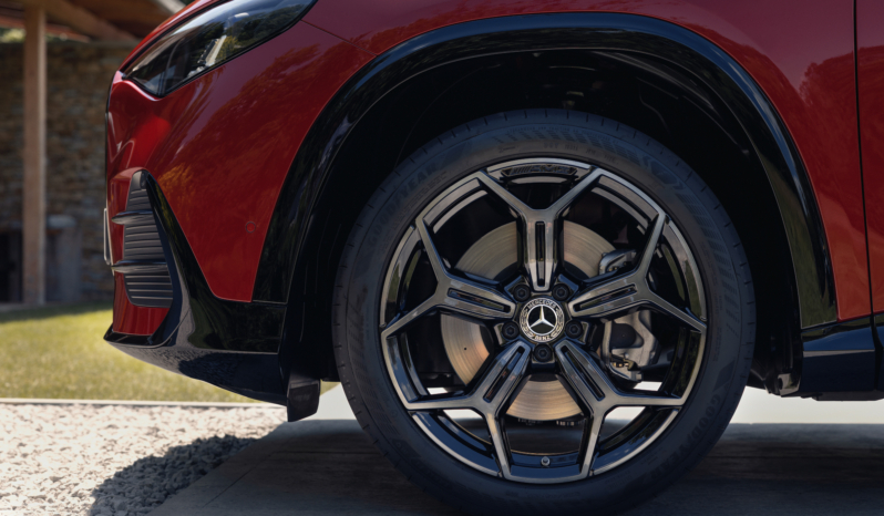 
								Mercedes-Benz GLA 200 électrique full									