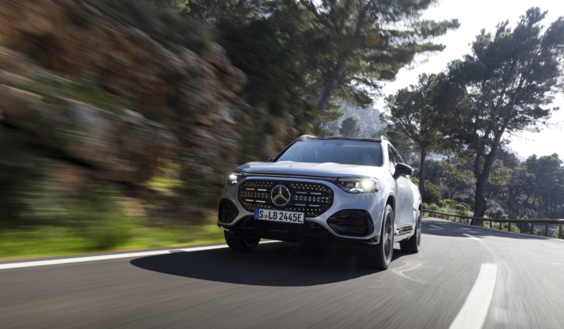 
								Mercedes-Benz GLB 250+ électrique full									