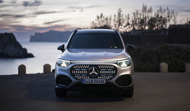 
								Mercedes-Benz GLB 250+ électrique full									