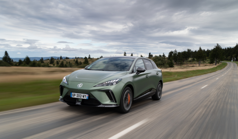 
								MG4 EV Urban 43 kWh full									