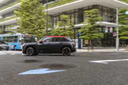 
										MINI John Cooper Works Aceman E full									