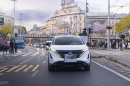 
										Nissan ARIYA 63 kWh full									