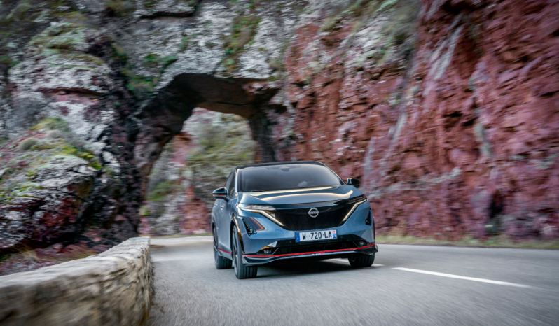 
								Nissan ARIYA e-4ORCE 87 kWh full									