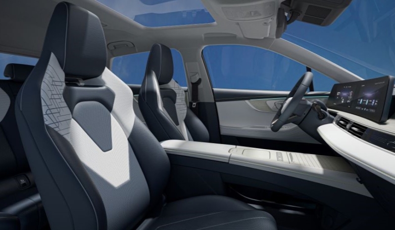 
								OMODA 5 EV full									