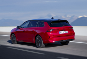 Opel Astra Sports Tourer Electric