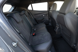 
										Peugeot E-2008 156 full									
