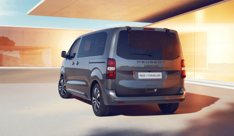 
								Peugeot E-Traveller 50 kWh full									