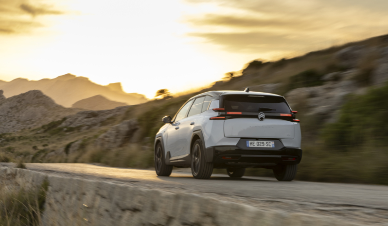 
								Citroën ë-C5 Aircross 73 kWh full									
