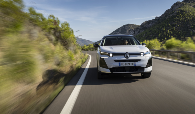 
								Citroën ë-C5 Aircross 73 kWh full									