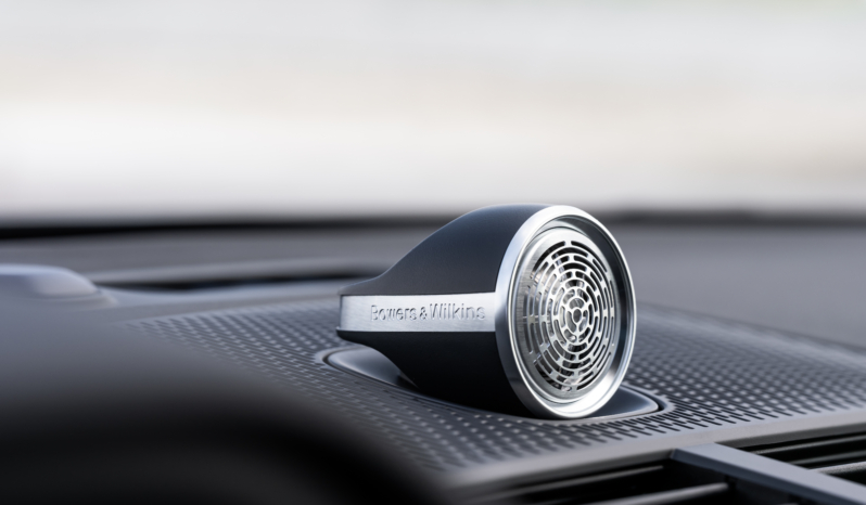 
								Polestar 2 Performance full									