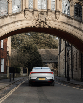 Polestar 4 Coupé Dual Motor