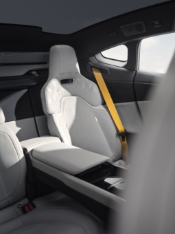 
										Polestar 5 Dual Motor full									