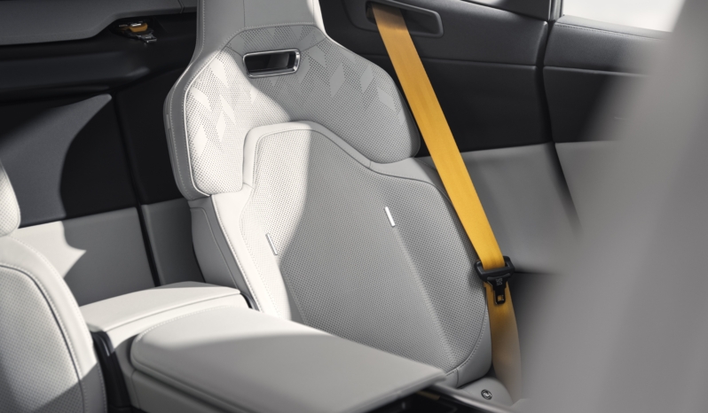 
								Polestar 5 Dual Motor full									