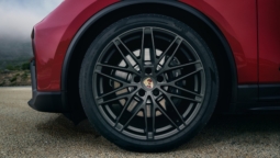 
										Porsche Macan GTS Electric full									
