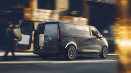 
										Renault Trafic Van E-Tech electric 52 kWh full									