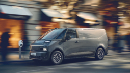 Renault Trafic Van E-Tech electric 52 kWh