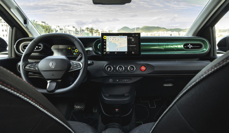 
								Renault Twingo E-Tech electric full									