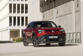 Suzuki e VITARA 61 kWh 2WD