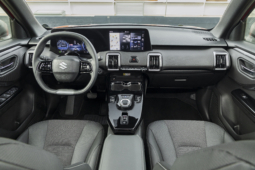 
										Suzuki e VITARA 49 kWh 2WD full									