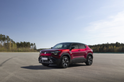 Suzuki e VITARA 49 kWh 2WD