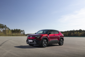 Suzuki e VITARA 61 kWh 2WD