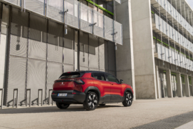 Suzuki e VITARA 61 kWh 2WD