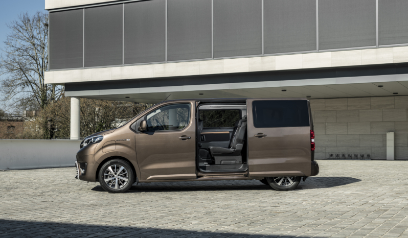 
								Toyota Proace Verso Electric 75 kWh full									