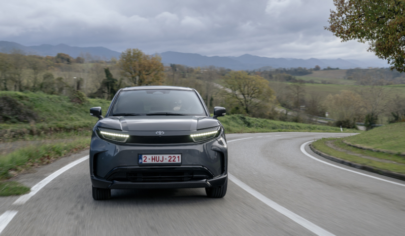 Toyota Urban Cruiser 61 kWh AWD