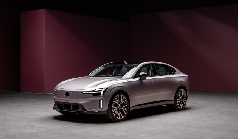 Volvo ES90 Twin Motor