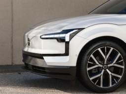 
										Volvo EX30 Twin Motor Performance full									