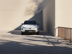 Volvo EX30 Single Motor Extended Range