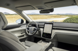 
										Volvo EX90 Twin Motor Performance full									