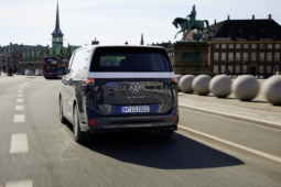 
										Volkswagen ID. Buzz Cargo Pro full									