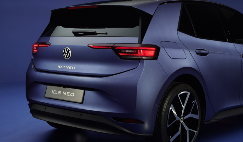 
								Volkswagen ID.3 Neo 79 kWh full									