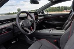 
										Volkswagen ID.7 Tourer Pro full									