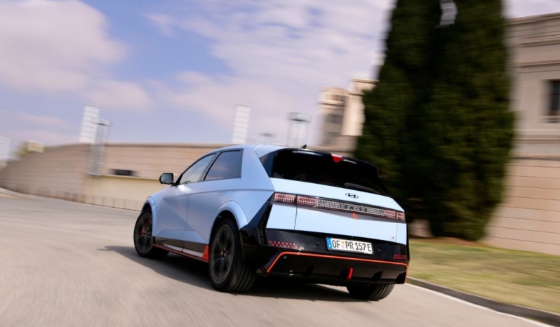 
								Hyundai IONIQ 5 N full									