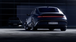 
										Hyundai IONIQ 6 84 kWh RWD full									