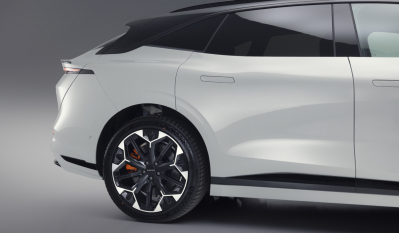 
								Zeekr 7GT Privilege AWD Launch Edition full									